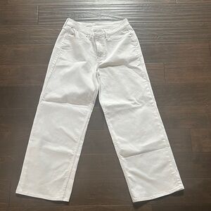 Brand new white old navy jeans